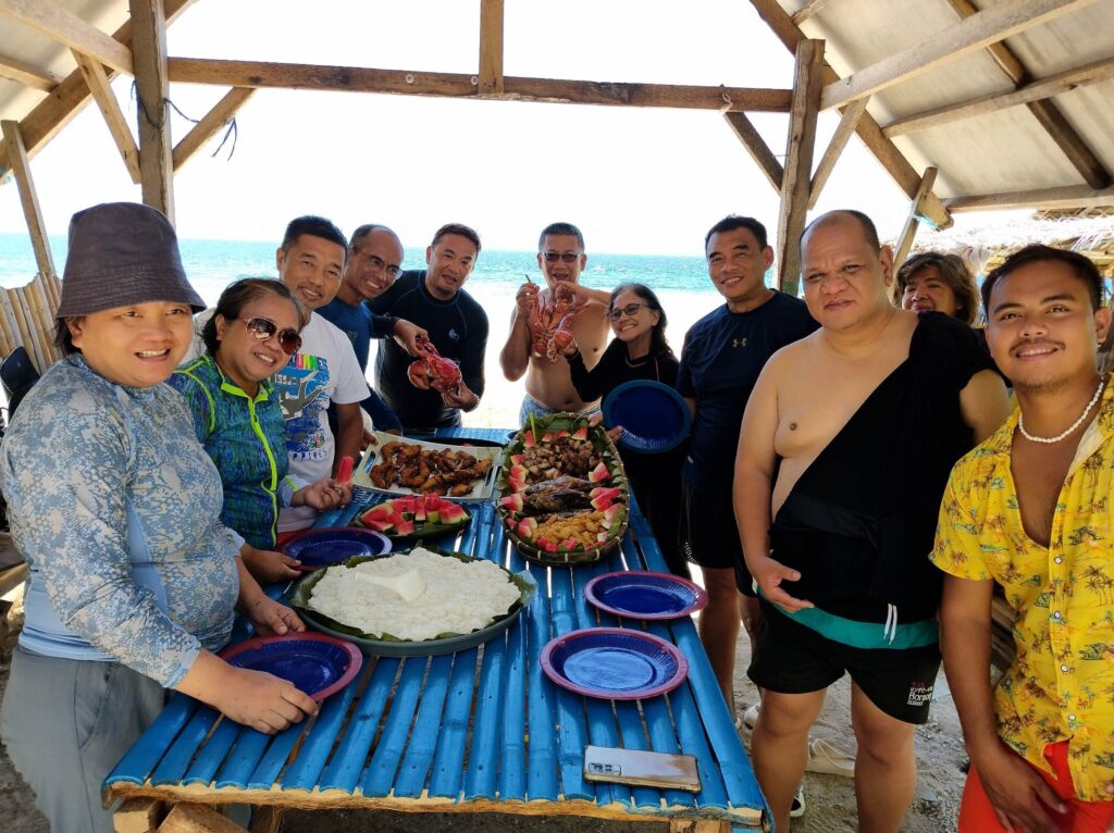 353637513_734919425307186_5470958791254344914_n