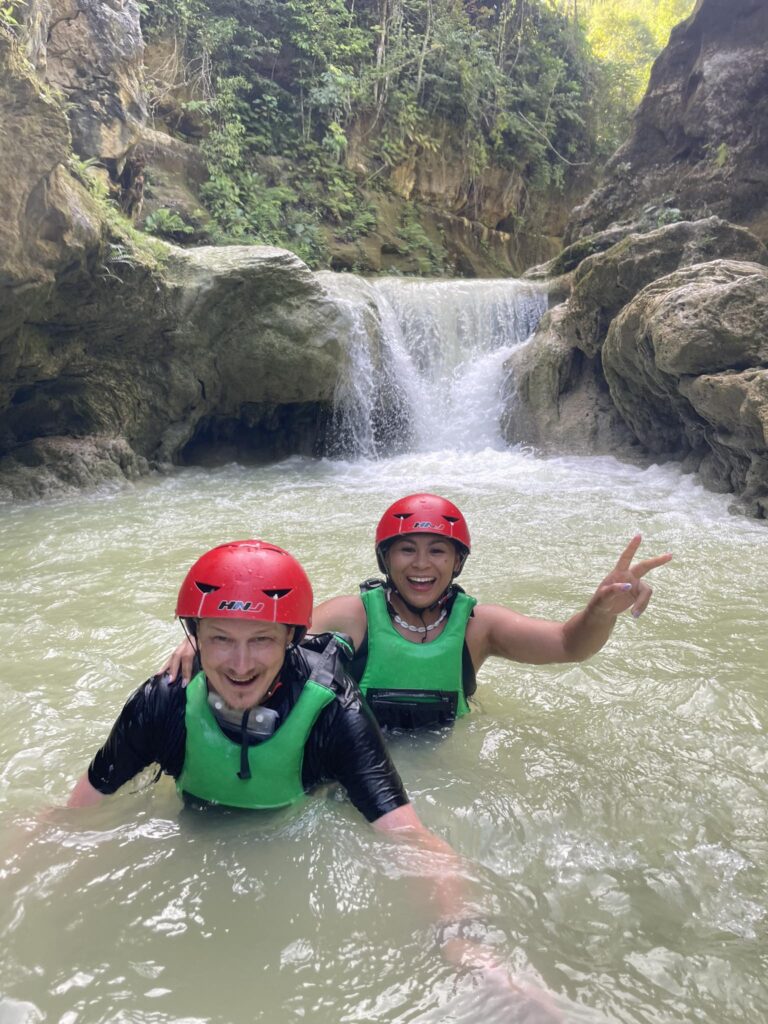 395508636_249643121425541_2827670701669561511_n