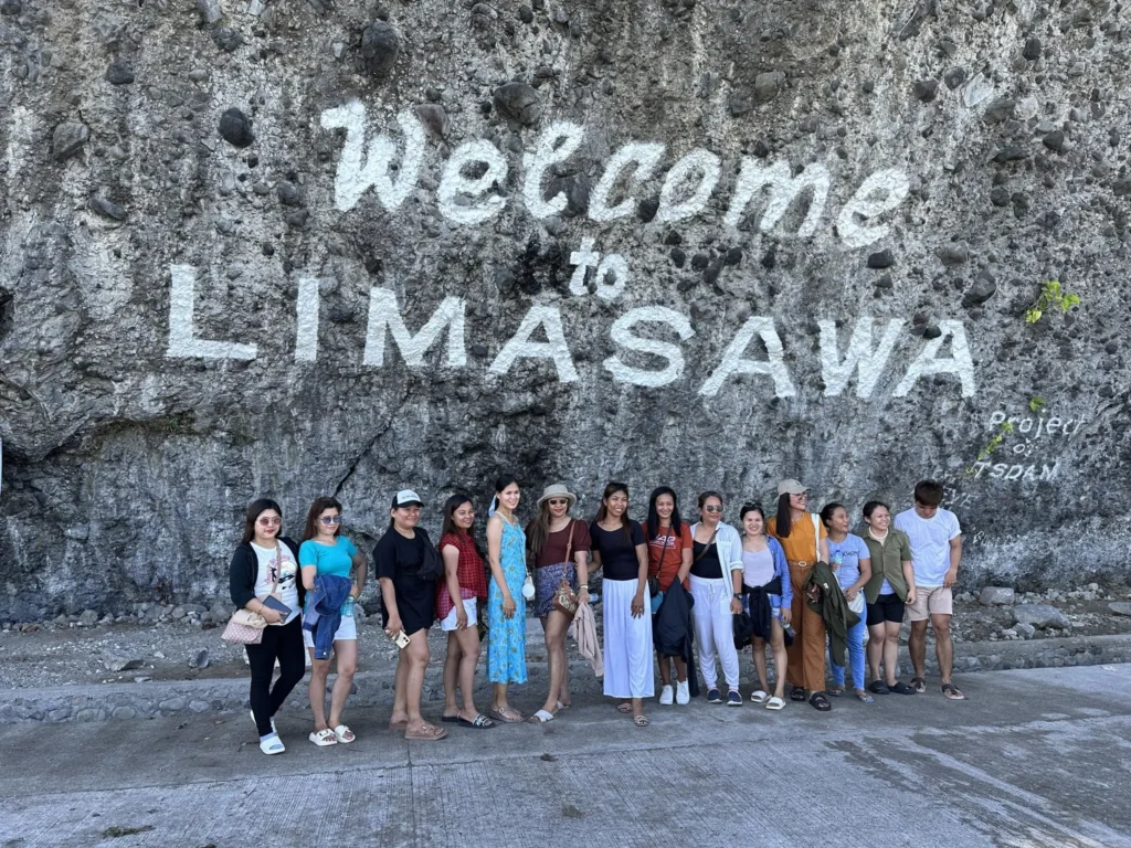 355b63f6-b09e-4037-98e0-f65612752fea